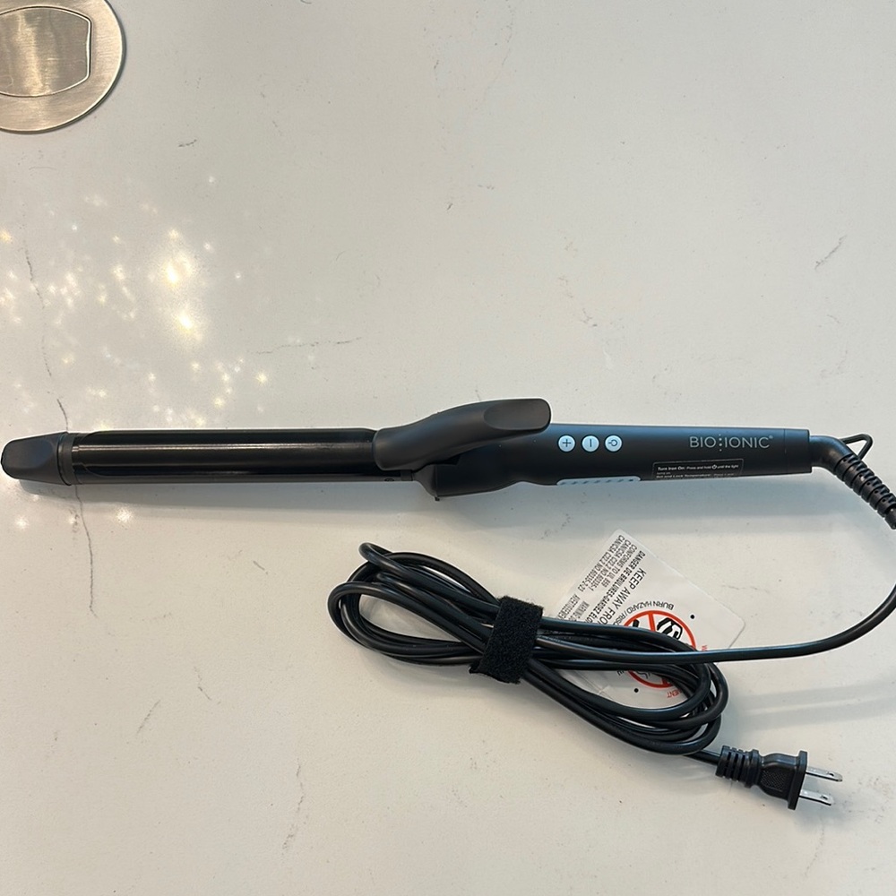 Black Curling Iron